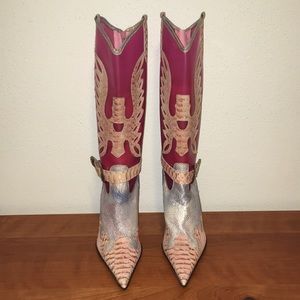 Sassy Stiletto zip-back Aldo Boots w/Western Flair